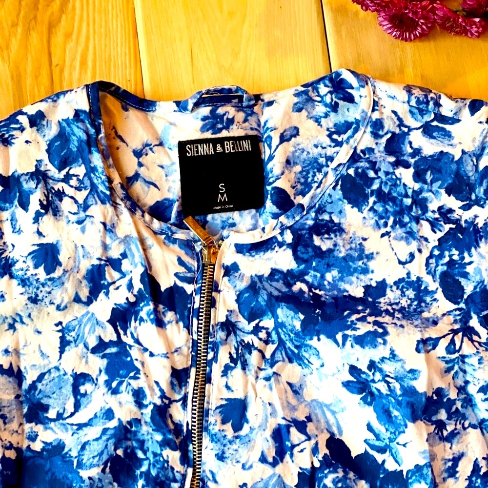NWOT-Sienna&Bellini Blue/White Floral BomberJacket - Picture 7 of 8